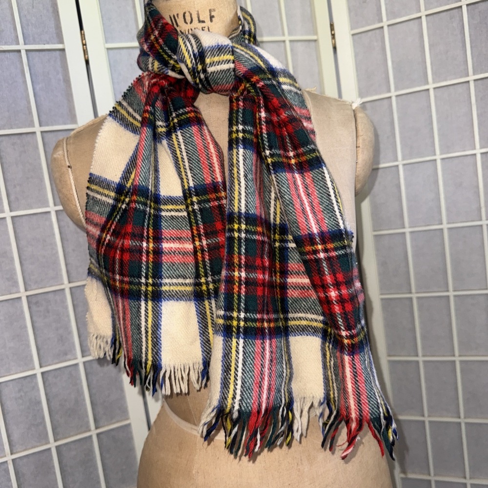 Vintage John Wanamaker Red Green Yellow Blue Plaid Fringe Scotland Wool Scarf